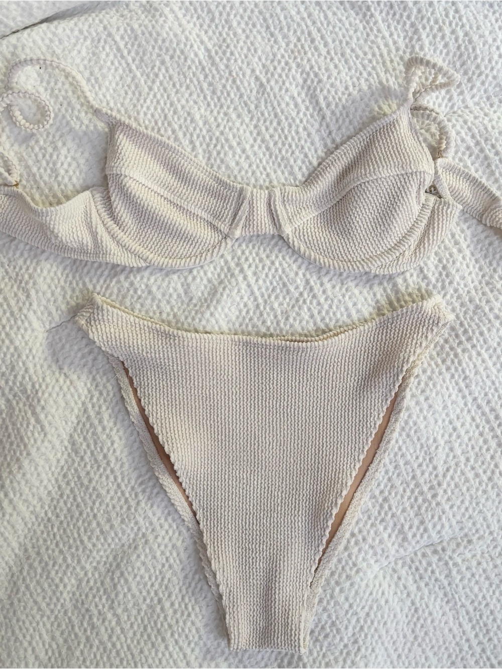 Skatie Blanca bikini set Kate Small and Kelly bottoms Medium